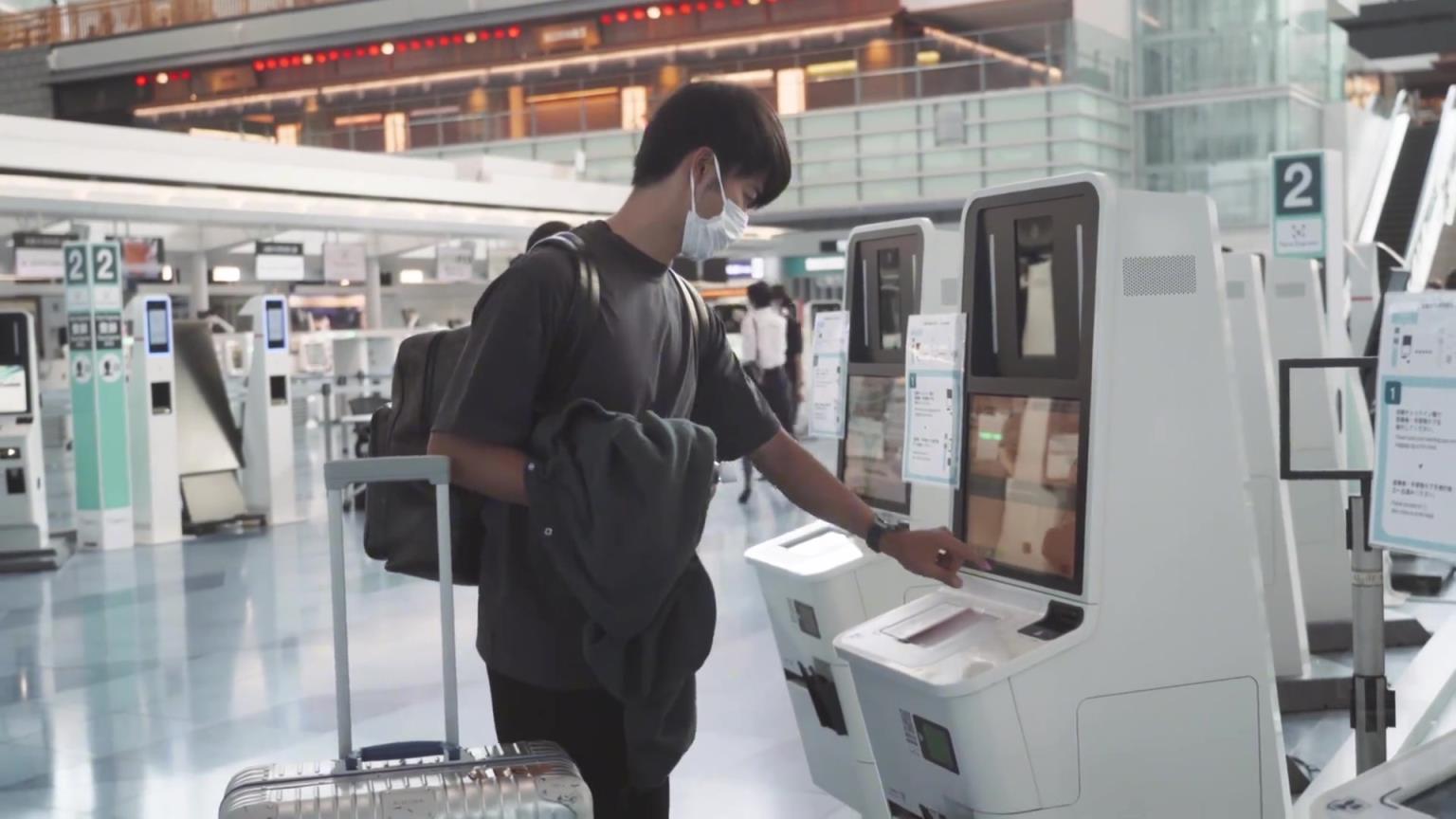 他的大學論文，怎么快速過人…